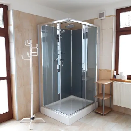 Willa Jarowit Homestay szállás